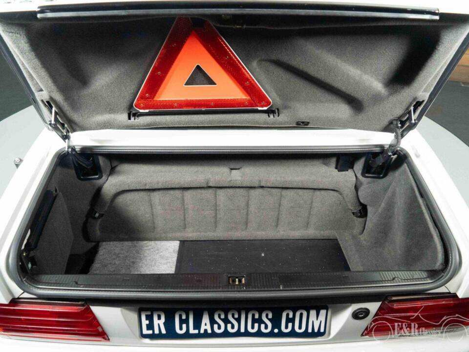 Image 6/19 de Mercedes-Benz SL 320 (1996)