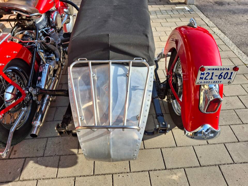 Immagine 6/14 di Harley-Davidson FL Hydra Glide (1951)