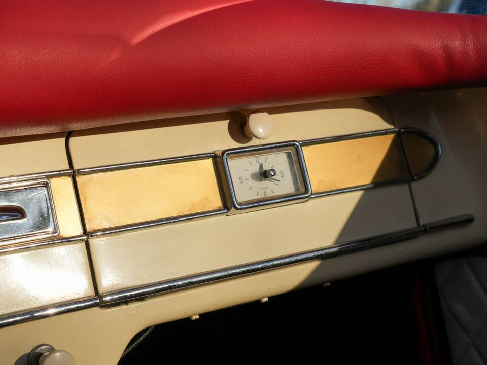 Afbeelding 26/50 van Borgward Isabella Coupe-Cabriolet (1961)