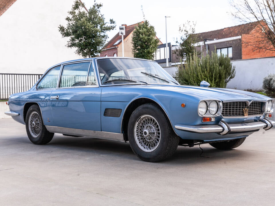 Image 17/36 of Maserati Mexico 4200 (1966)