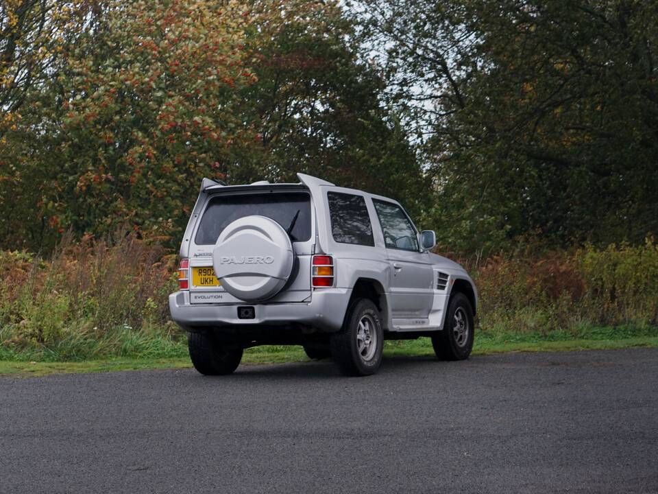 Bild 16/50 von Mitsubishi Pajero Evolution (1997)