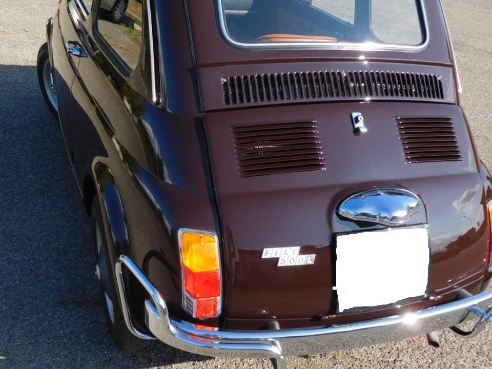 Image 4/6 de FIAT 500 L (1970)