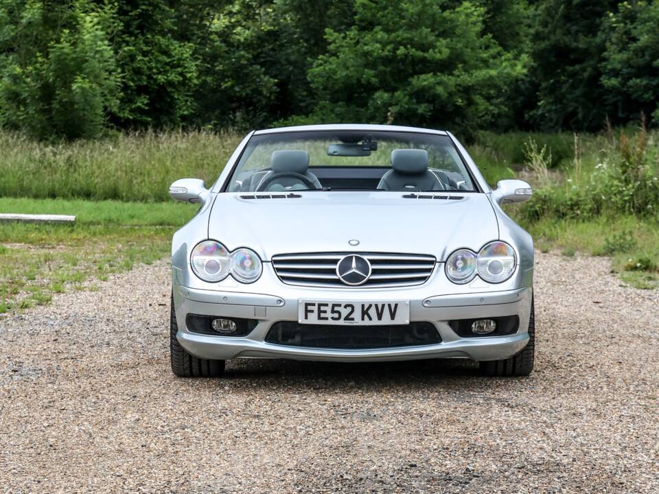 Afbeelding 29/40 van Mercedes-Benz SL 55 AMG (2003)