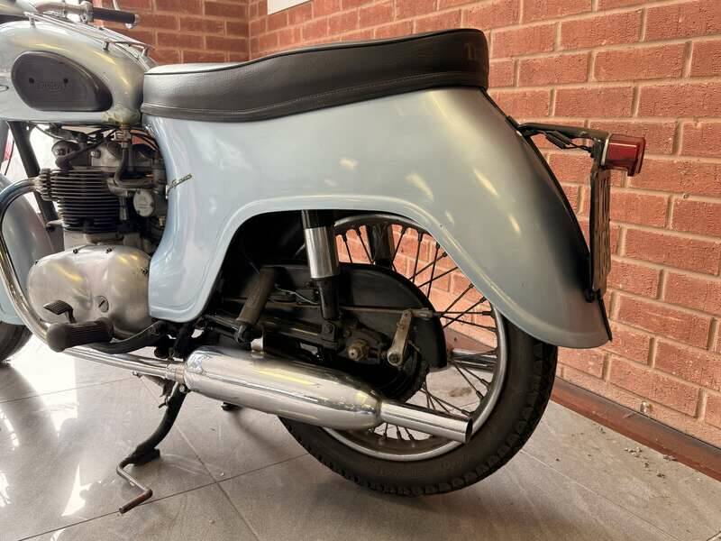 Bild 4/21 von Triumph DUMMY (1957)