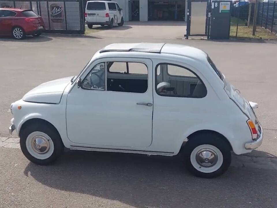 Image 3/8 of FIAT 500 F (1969)