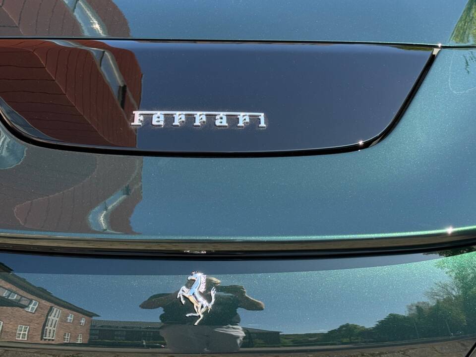 Bild 32/97 von Ferrari Roma Spider (2011)