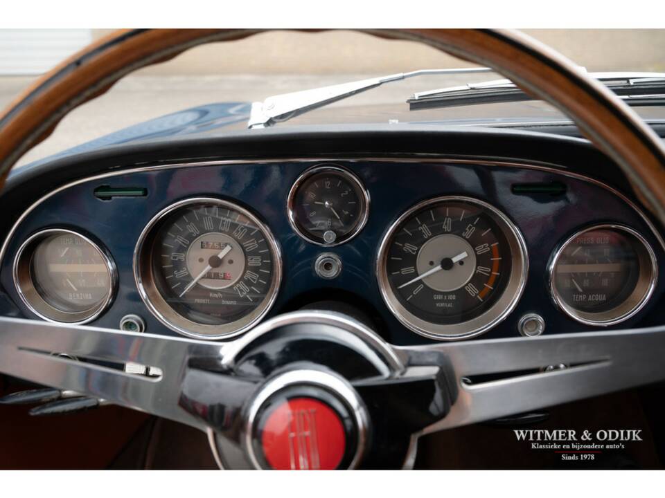 Afbeelding 24/30 van FIAT 2300 S Coupé (1962)