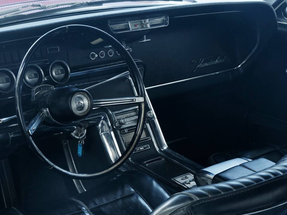 Bild 30/50 von Ford Thunderbird (1966)