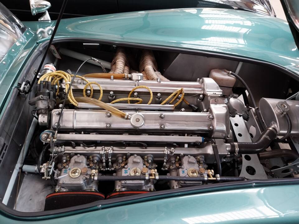 Image 51/65 de Aston Martin DBR1 (2018)