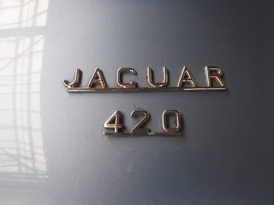 Image 4/50 de Jaguar 420 (1967)