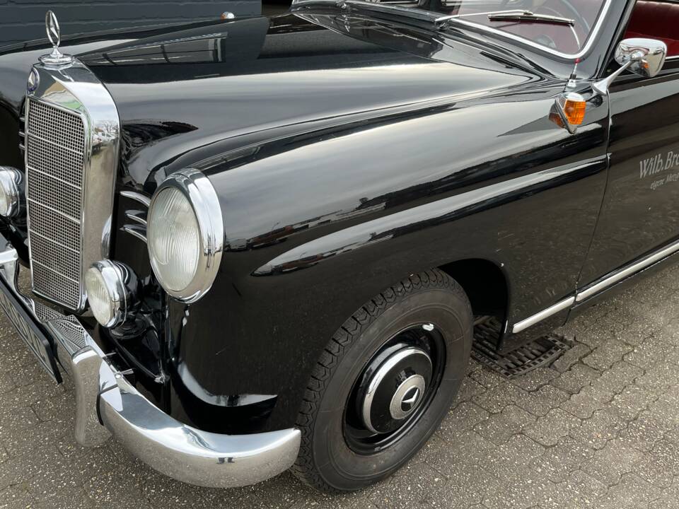 Imagen 38/52 de Mercedes-Benz 180 (1954)