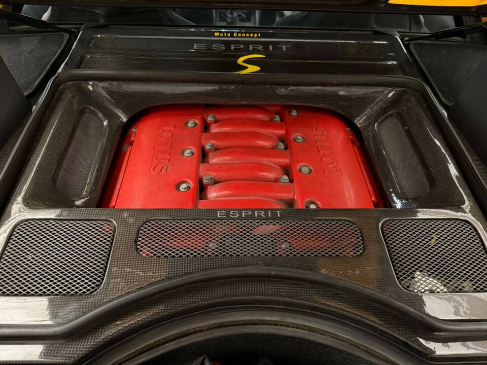 Bild 11/15 von Lotus Esprit V8 BiTurbo (1997)
