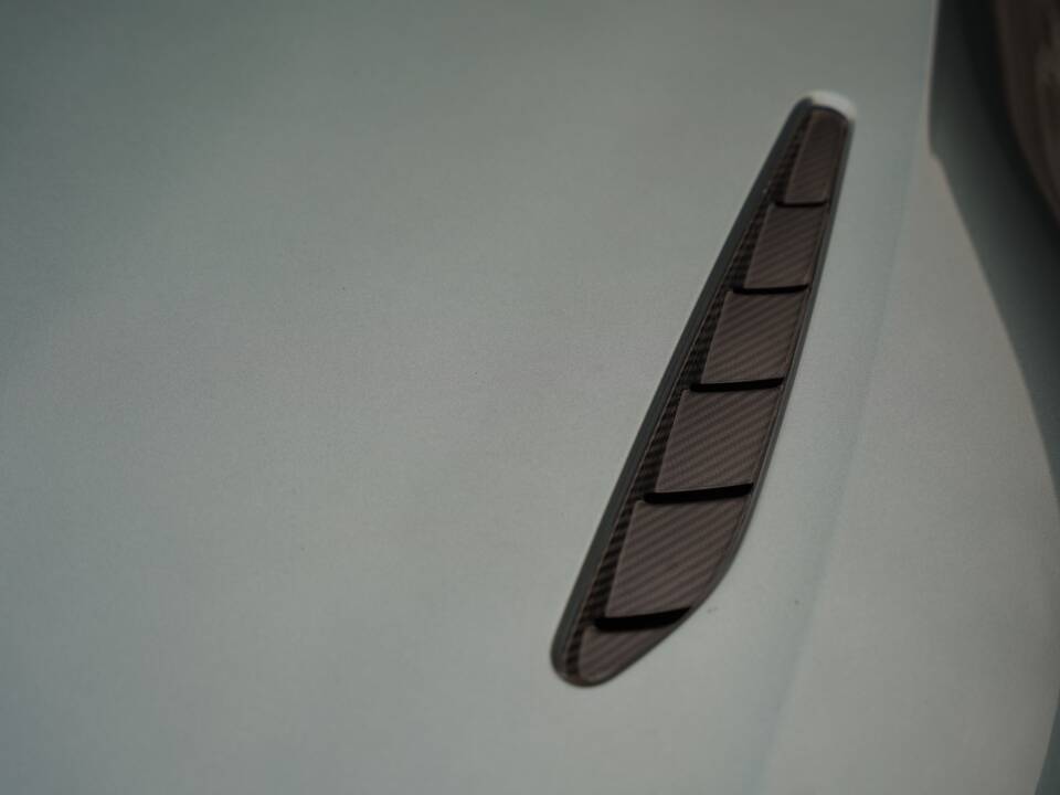 Bild 44/50 von Aston Martin V8 Vantage AMR (2020)