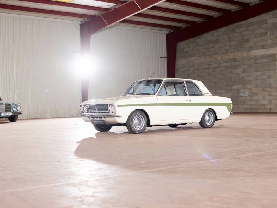 Image 14/53 de Ford Lotus Cortina (1969)