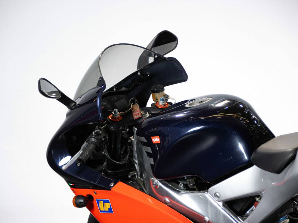 Image 9/50 of Aprilia RS 250 (1998)