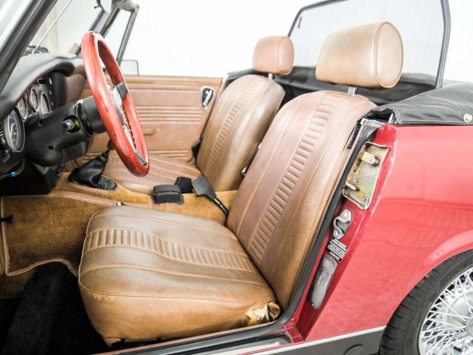 Image 28/50 de MG Midget 1500 (1979)