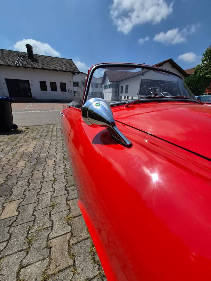 Afbeelding 4/53 van DKW Auto Union 1000 Special Roadster (1964)