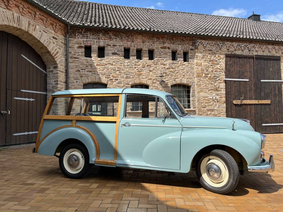 Image 1/15 de Morris Minor 1000 Traveller (1966)