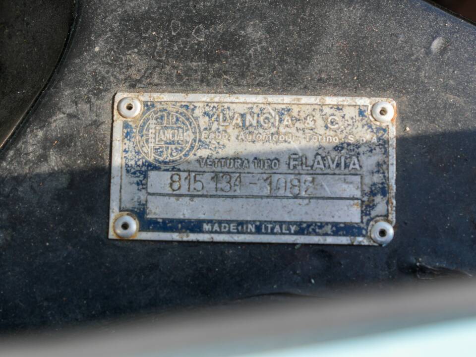 Image 17/50 of Lancia Flavia 1.8 (Vignale) (1963)