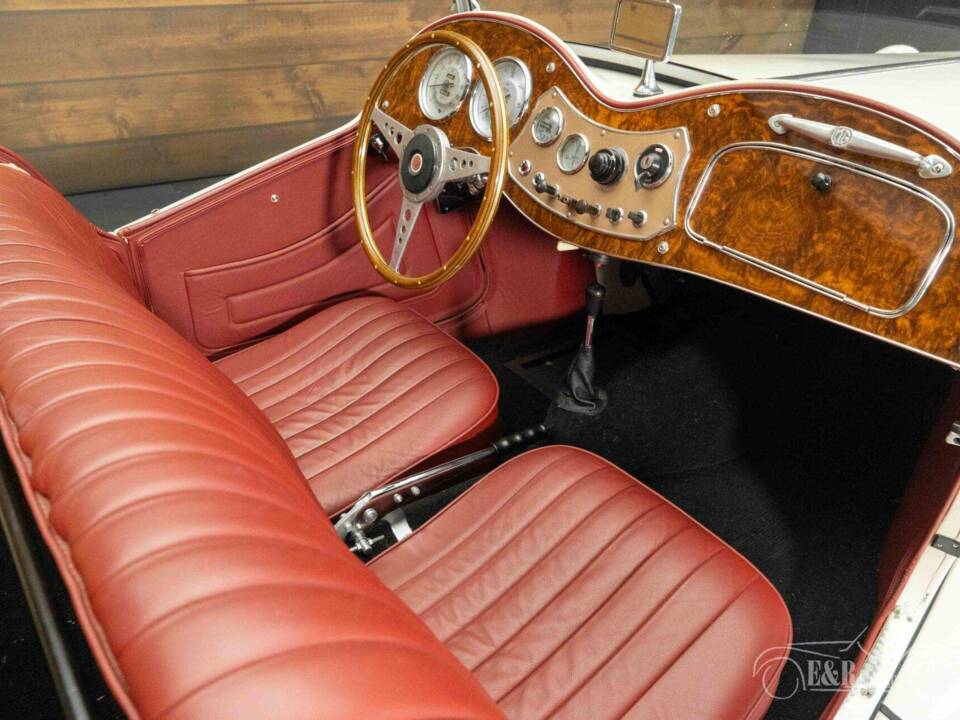 Image 5/19 of MG TD (1953)