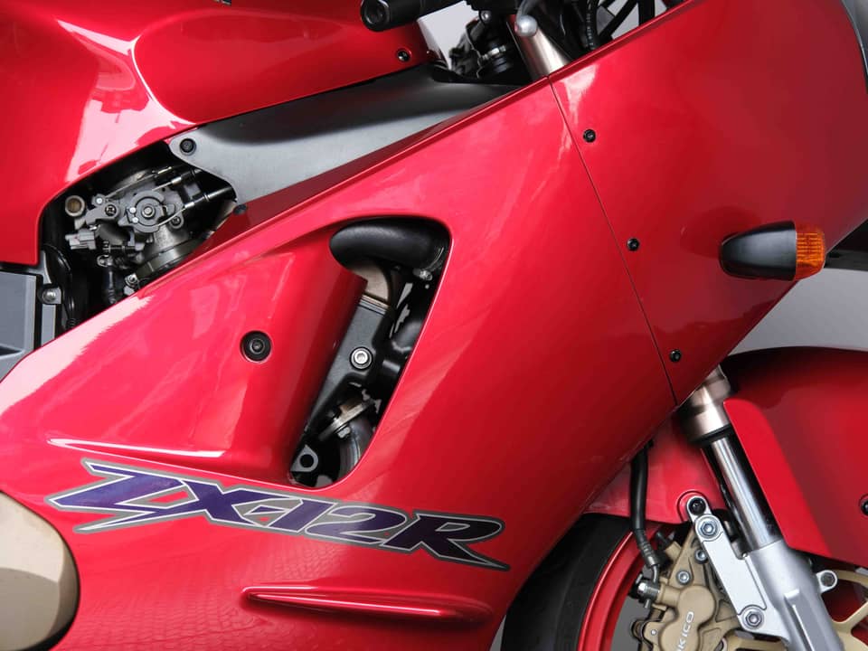 Image 43/91 of Kawasaki Ninja 1200 ZX-12R (2000)