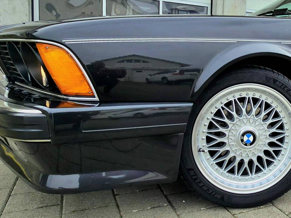 Imagen 11/12 de BMW 635 CSi (1987)