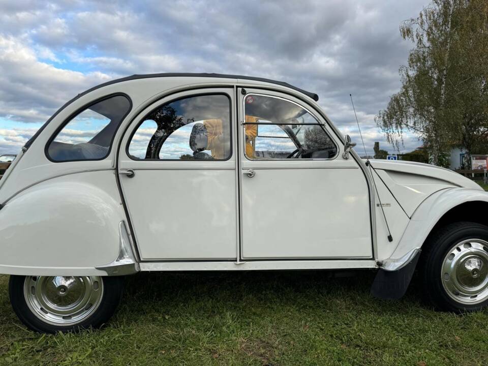 Imagen 2/9 de Citroën 2 CV 6 (1987)