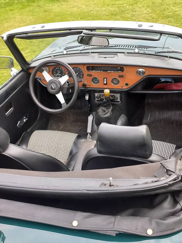 Image 3/10 of Triumph Spitfire 1500 (1978)