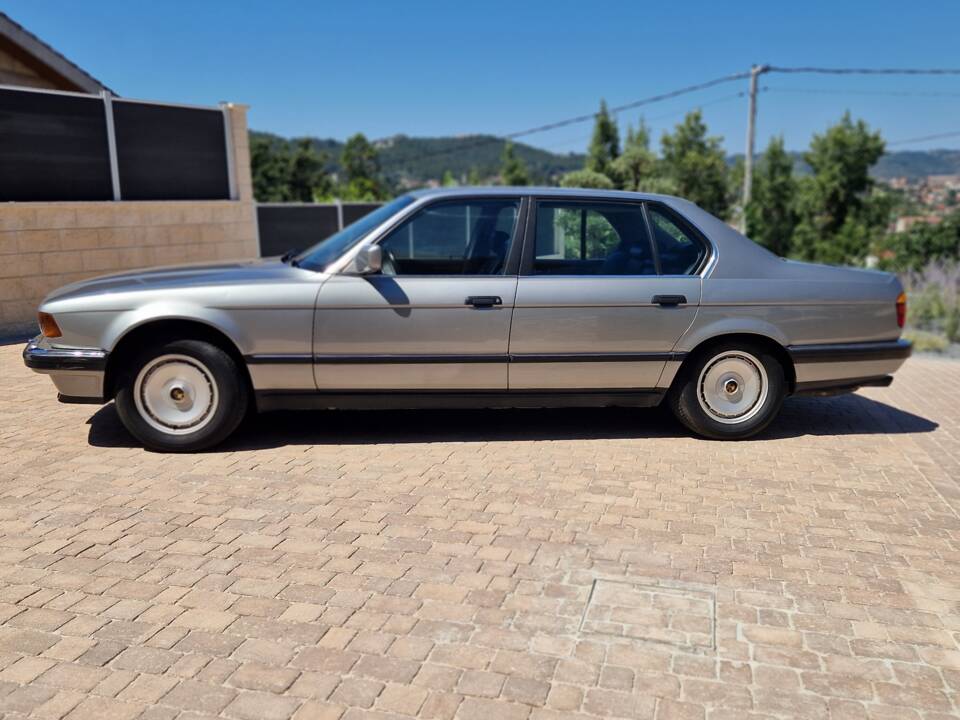 Bild 13/40 von BMW 750iL (1989)