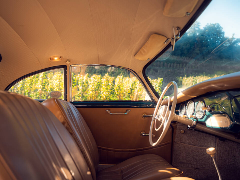 Image 8/80 of Porsche 356 A 1600 (1958)