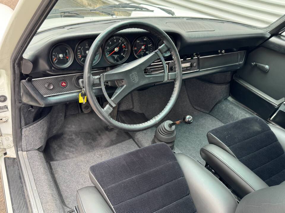 Afbeelding 15/57 van Porsche 911 2.4 T (1971)