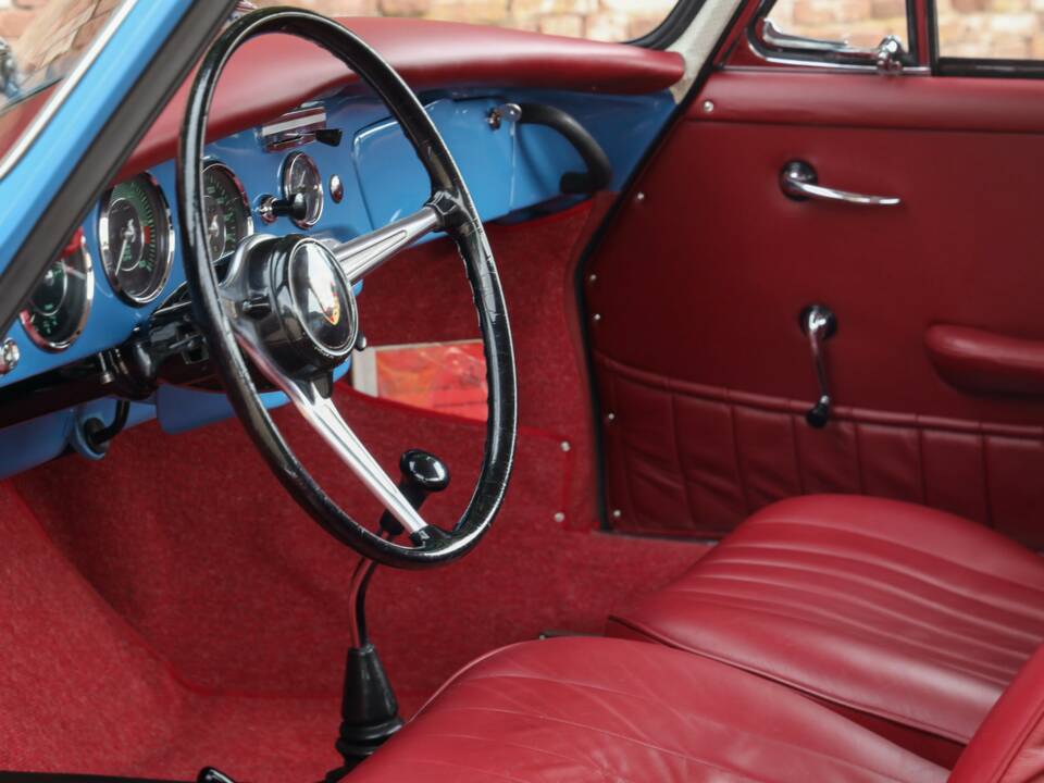 Bild 33/50 von Porsche 356 C 1600 (1965)