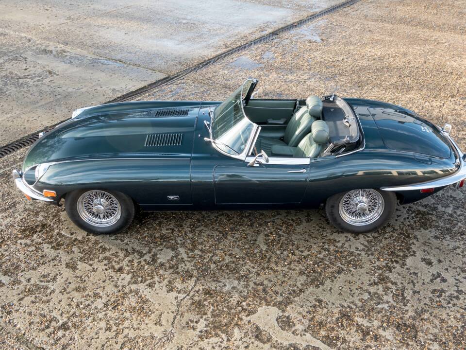 Afbeelding 4/34 van Jaguar E-Type (1971)