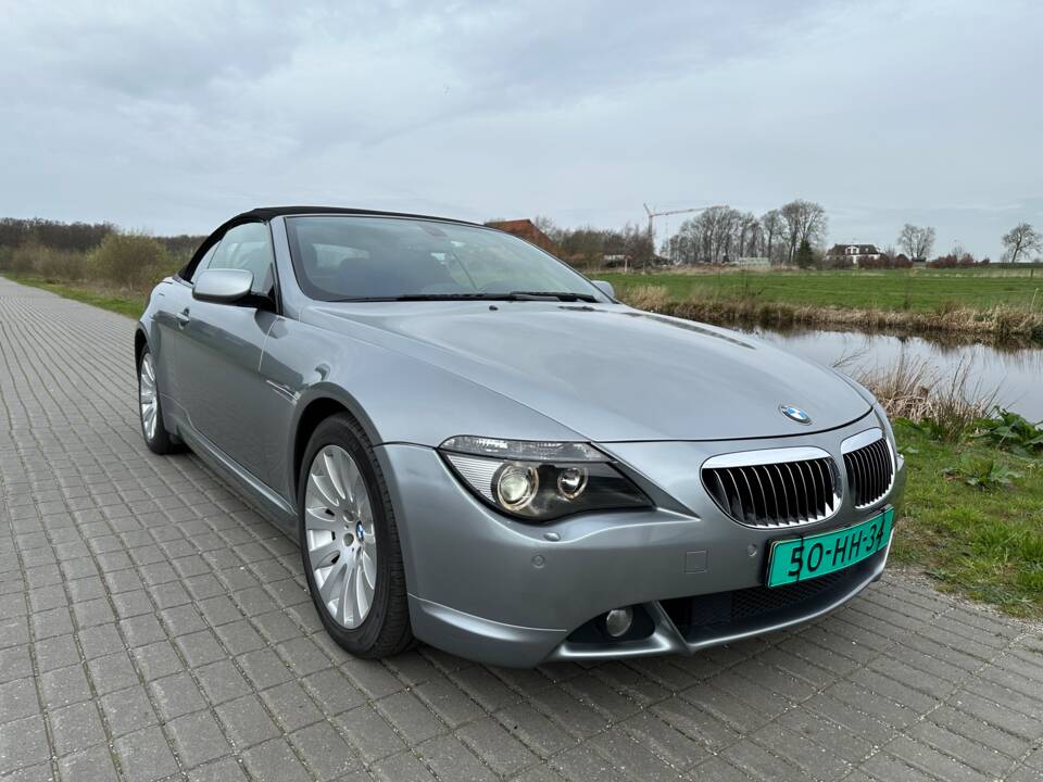 Image 43/59 de BMW 650i (2006)