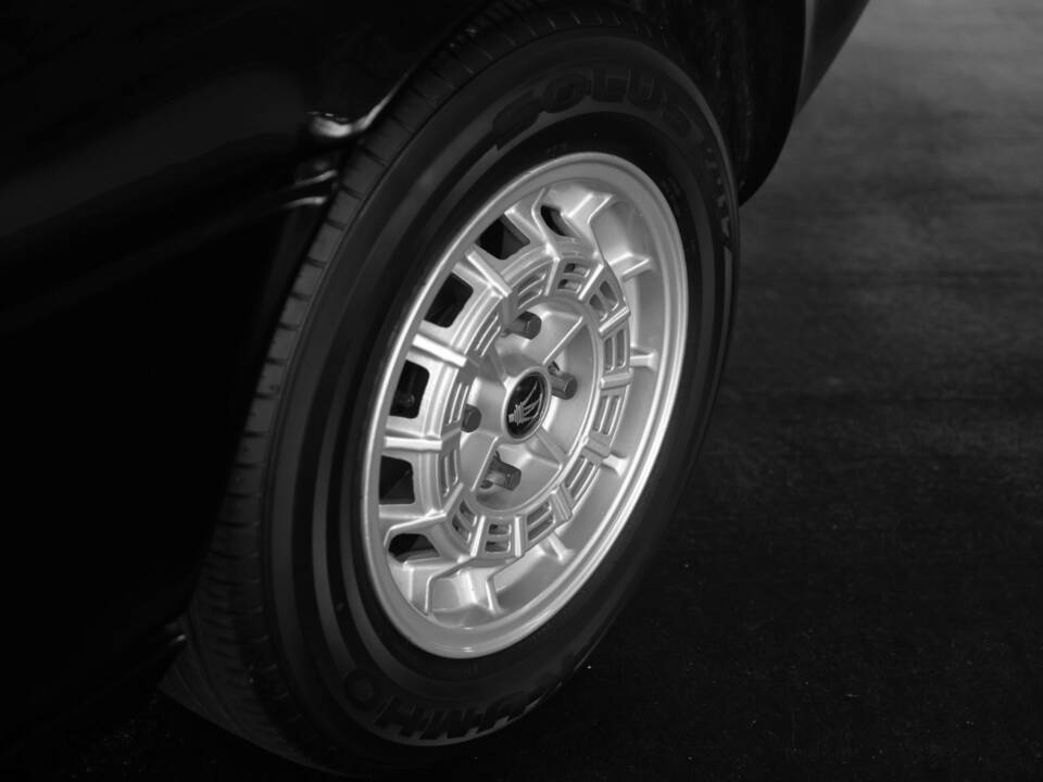 Image 43/50 of Maserati Merak (1974)
