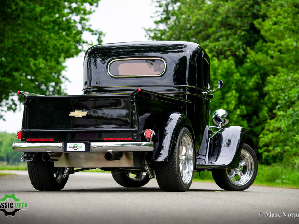 Image 48/54 of Chevrolet Standard (1936)