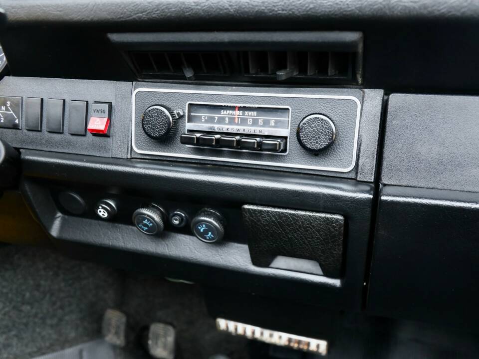 Immagine 44/50 di Volkswagen Maggiolone 1303 (1975)