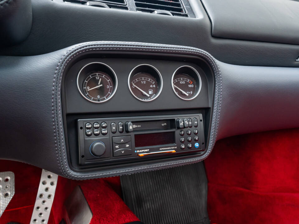 Imagen 48/89 de Ferrari F 355 Berlinetta (1996)