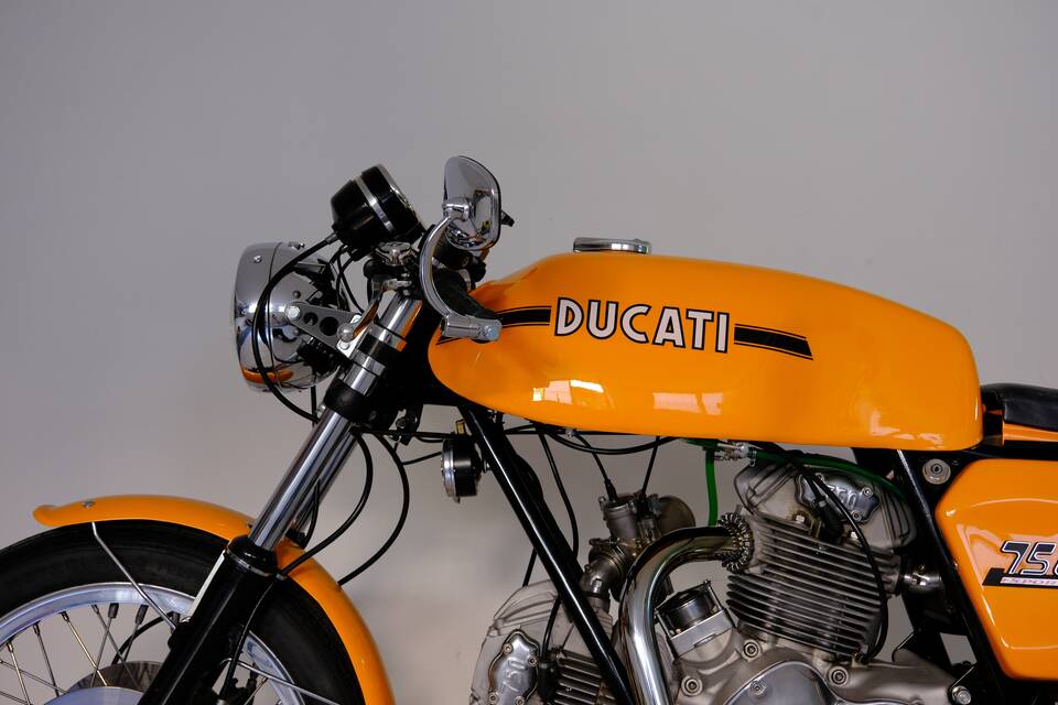 Afbeelding 49/96 van Ducati 750 Sport (1974)