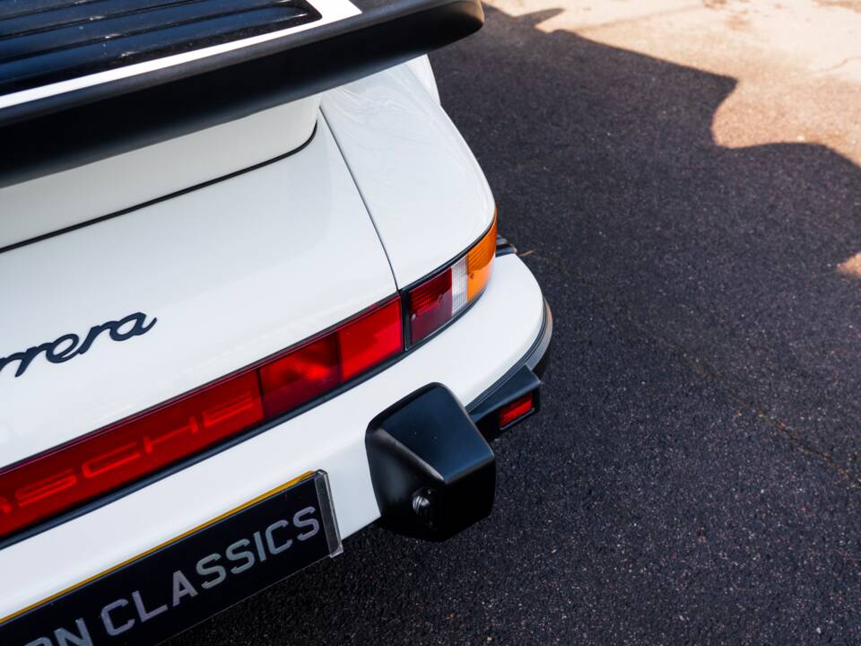 Bild 7/60 von Porsche 911 Carrera 3.2 (1987)