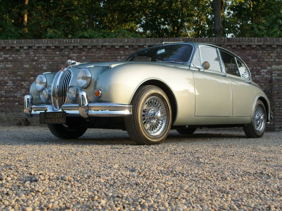 Bild 44/50 von Jaguar Mk II 3.4 (1964)