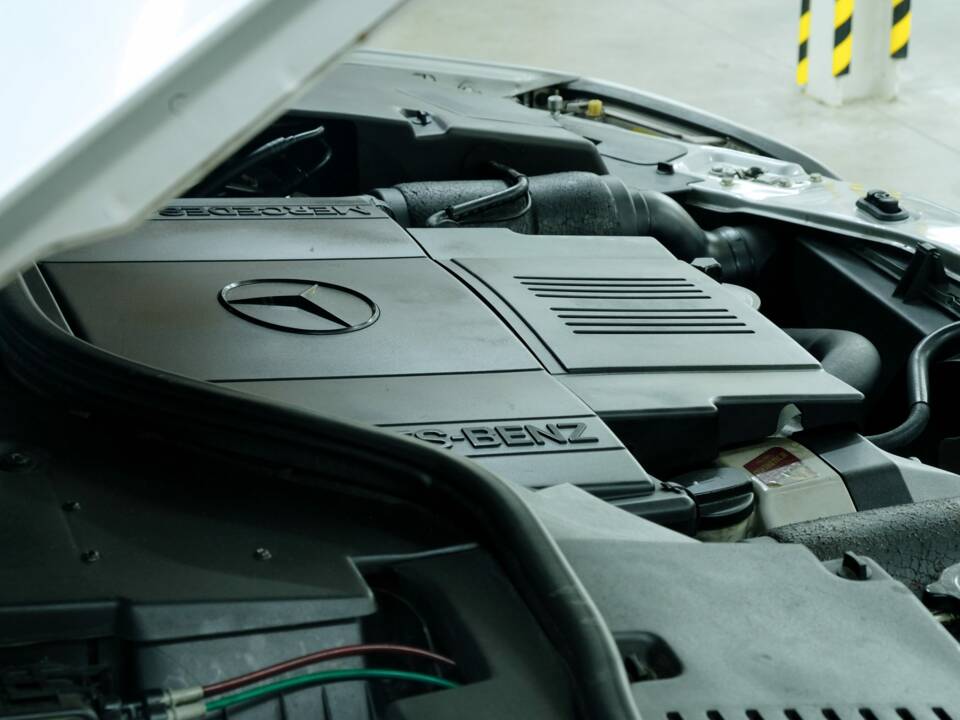 Bild 20/50 von Mercedes-Benz S 500 Coupé (1993)