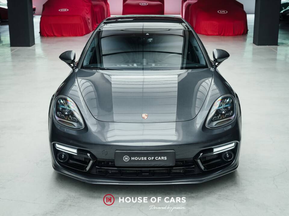 Image 3/24 of Porsche Panamera Turbo (2018)