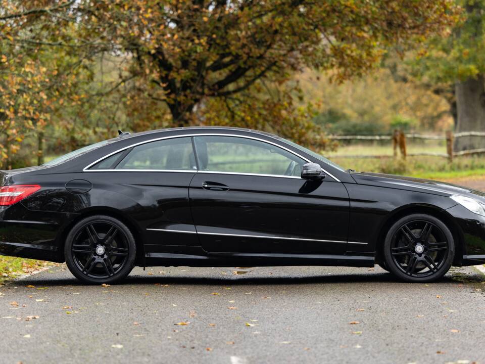 Bild 2/44 von Mercedes-Benz E 500 (2010)