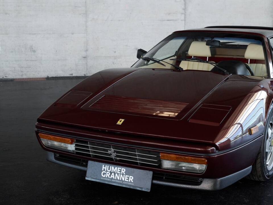Bild 4/50 von Ferrari 328 GTS (1988)