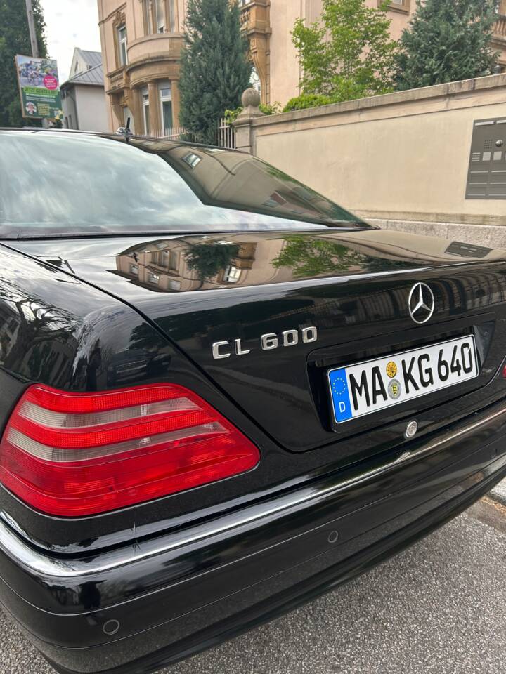 Image 12/27 of Mercedes-Benz CL 600 (1998)