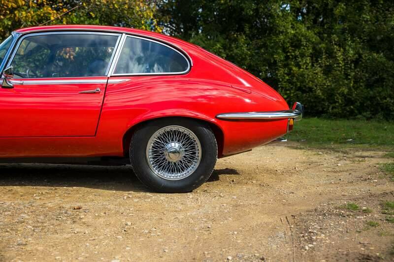 Imagen 35/50 de Jaguar E-Type V12 (2+2) (1971)