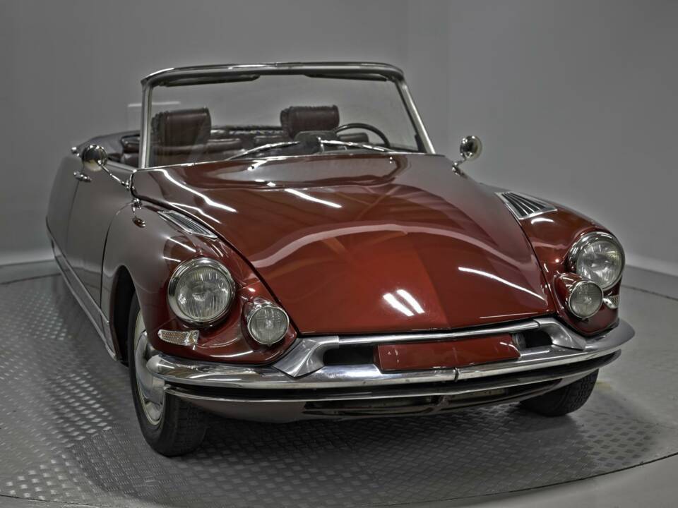 Imagen 7/50 de Citroën DS 19 Chapron (1961)