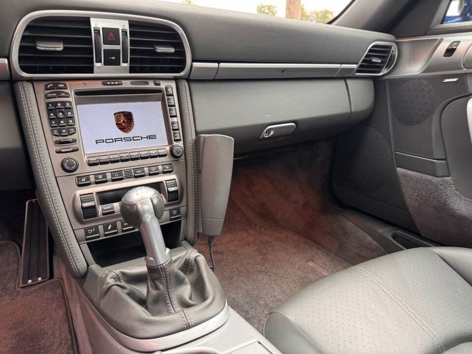 Bild 15/20 von Porsche 911 Turbo (2006)