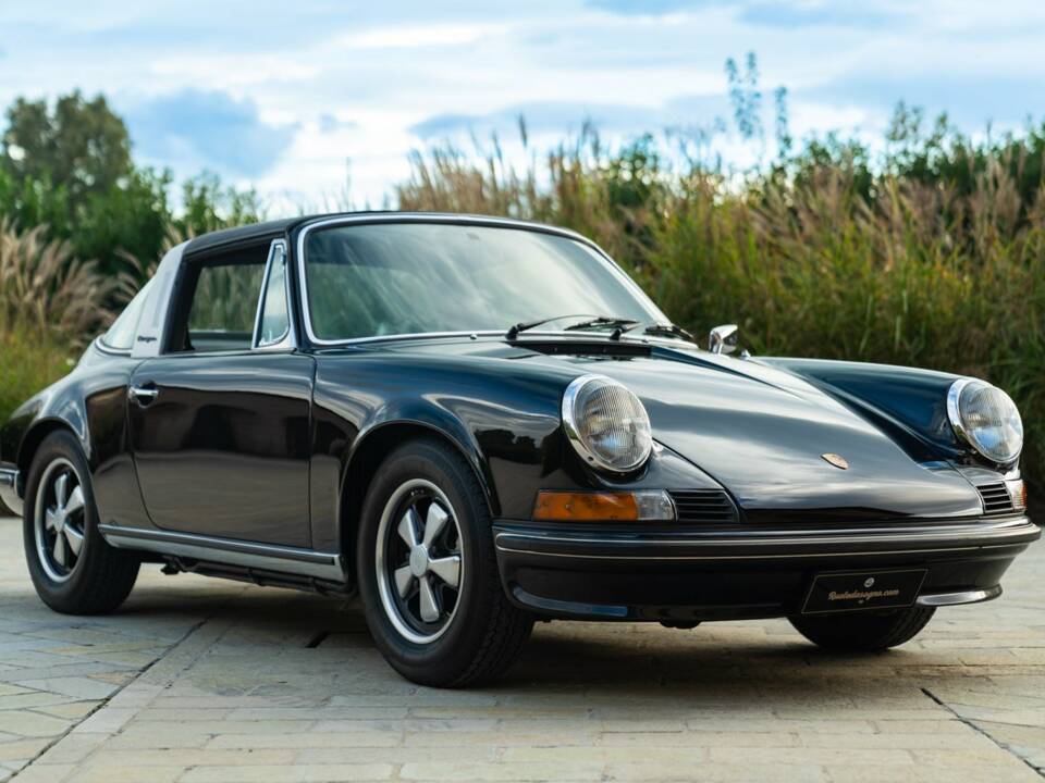 Image 2/50 of Porsche 911 2.4 S (1973)